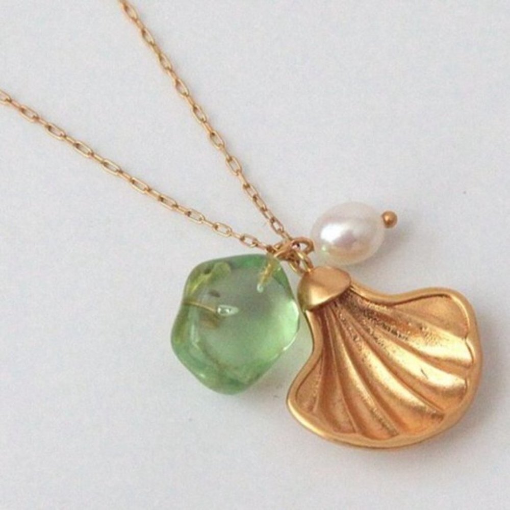Tory Burch Charm Necklace Gold Shell Pearl Green Pendant Layering Necklace - Picture 5 of 7